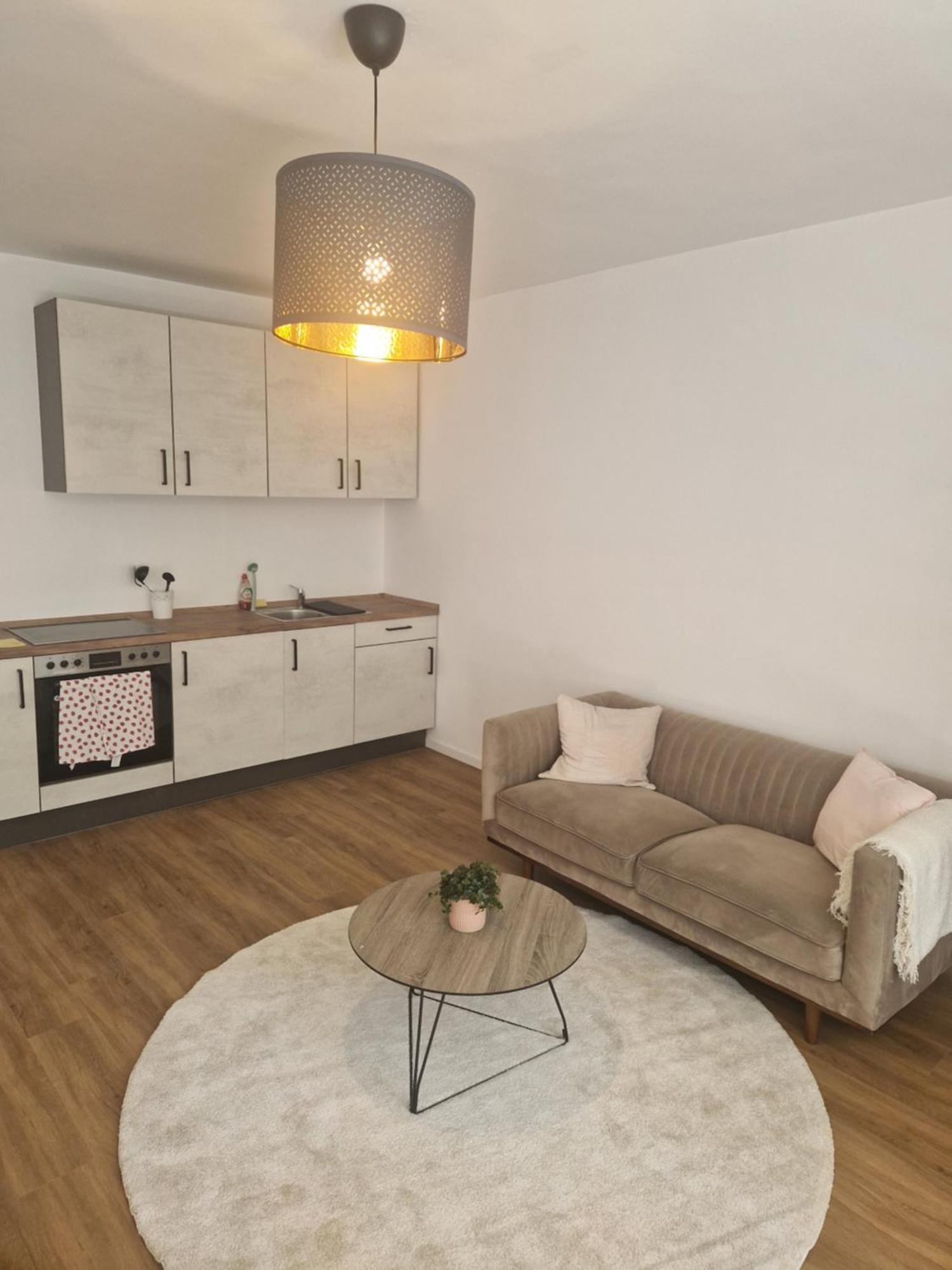 Zentrales Serviced Apartment Hoegl Living Munich Luaran gambar